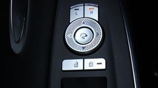 2024 Genesis GV70 2.5T Standard