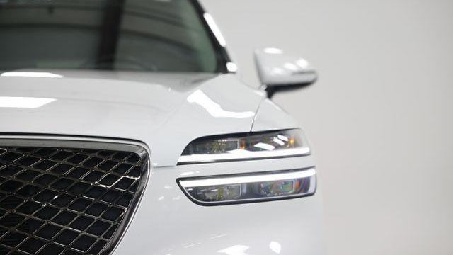 2024 Genesis GV70 2.5T Standard