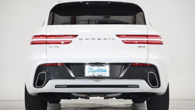 2024 Genesis GV70 2.5T Standard