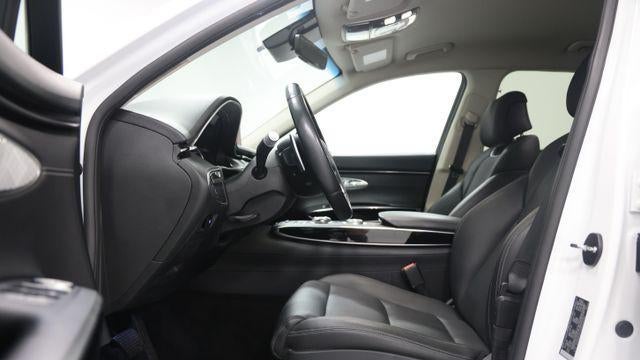 2024 Genesis GV70 2.5T Standard