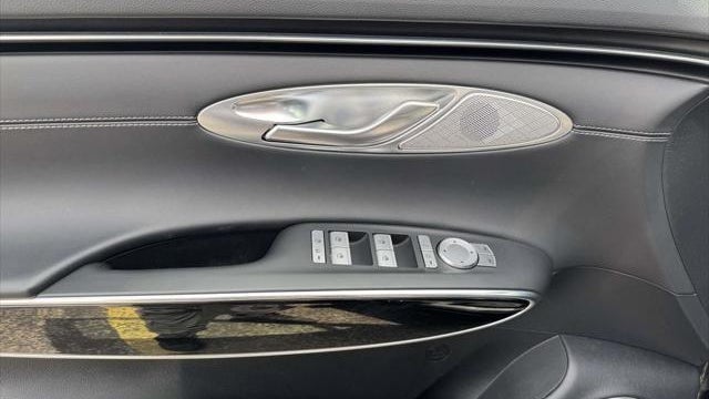 2025 Genesis GV70 2.5T Standard