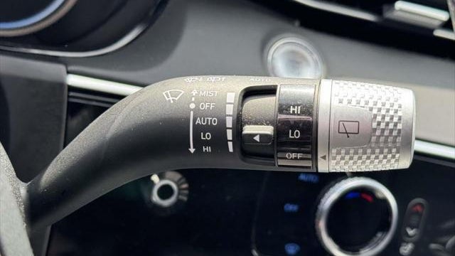 2025 Genesis GV70 2.5T Standard