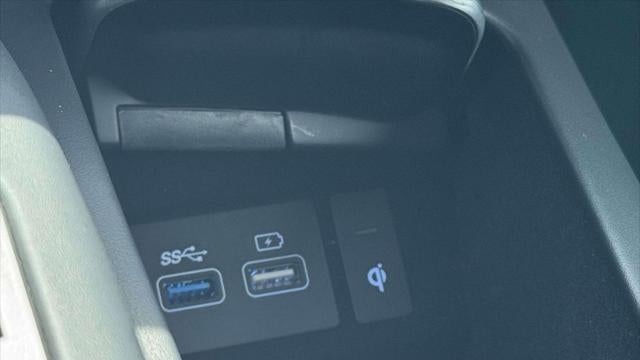 2025 Genesis GV70 2.5T Standard
