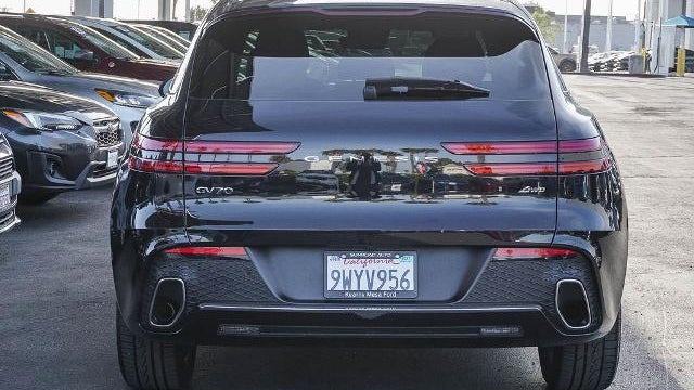 2025 Genesis GV70 2.5T Standard