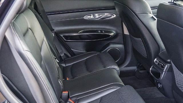 2025 Genesis GV70 2.5T Standard