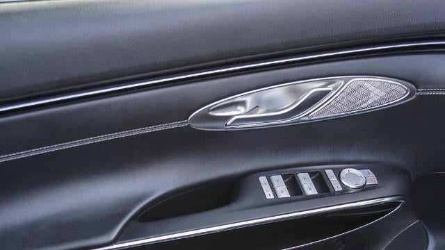 2025 Genesis GV70 2.5T Standard
