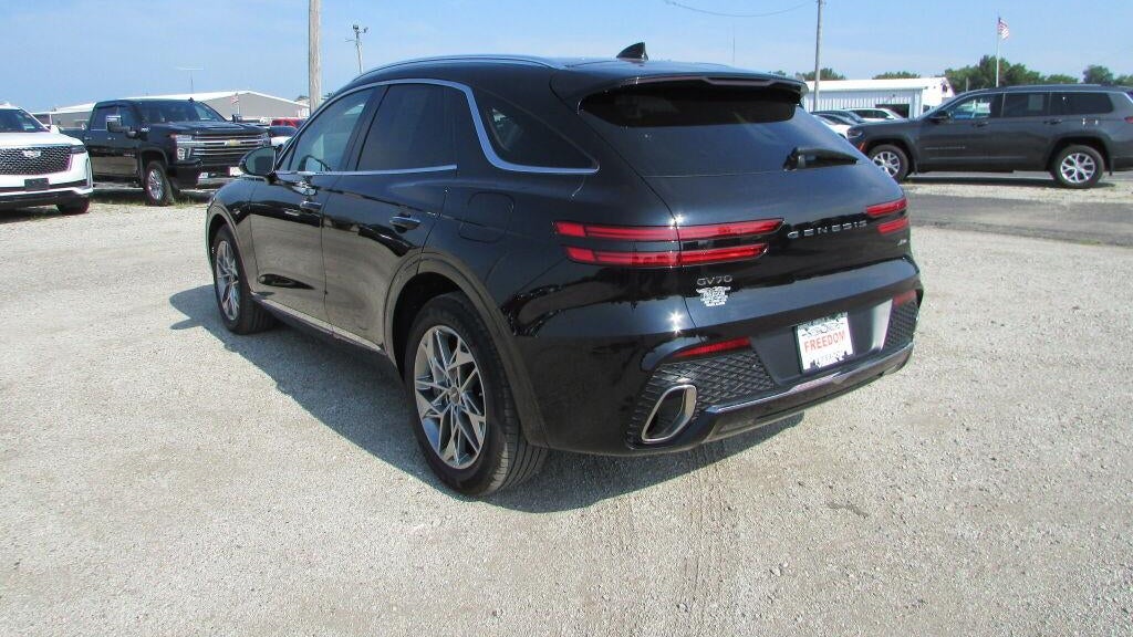 2025 Genesis GV70 2.5T Standard