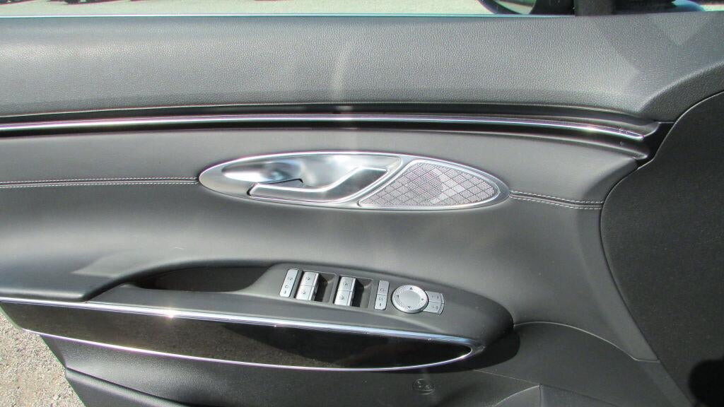 2025 Genesis GV70 2.5T Standard