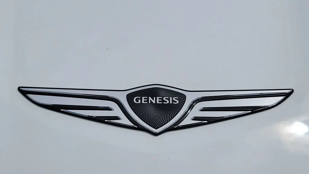 2026 Genesis GV70 2.5T Standard