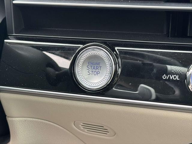 2026 Genesis Gv70 - $50,501