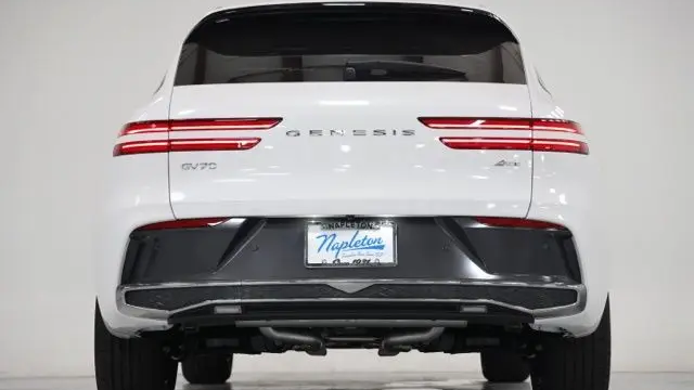 2026 Genesis GV70 2.5T Select