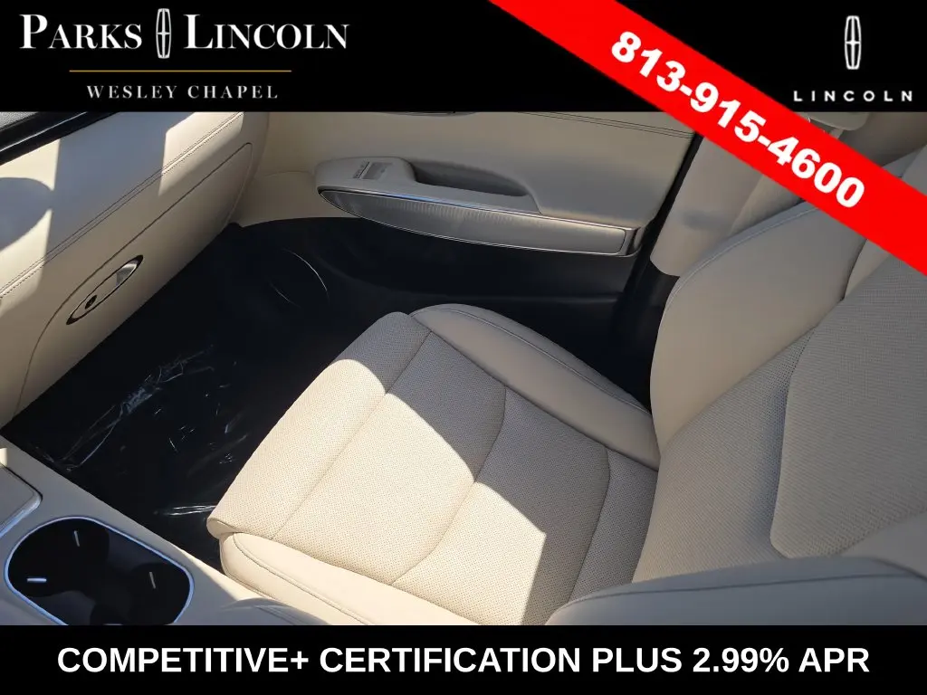 2024 Genesis Gv70 - $39,500