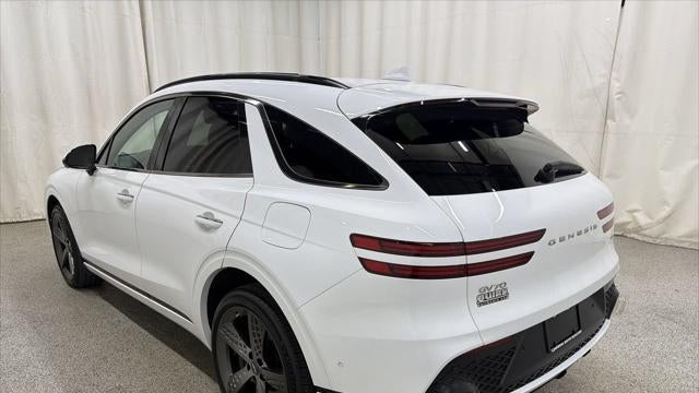 2024 Genesis GV70 2.5T Standard