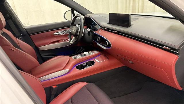 2024 Genesis GV70 2.5T Standard