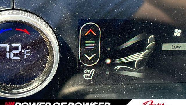 2025 Genesis GV70 2.5T Standard