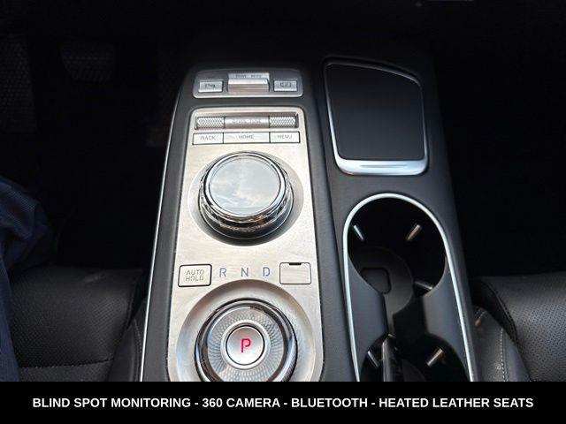 2025 Genesis Gv70 - $29,994