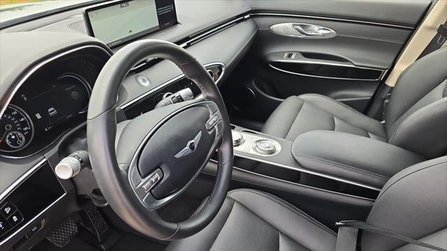 2025 Genesis GV70 2.5T Standard