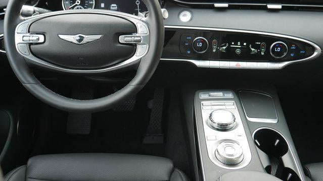 2025 Genesis GV70 2.5T Standard