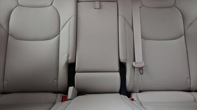 2026 Genesis GV70 2.5T Standard