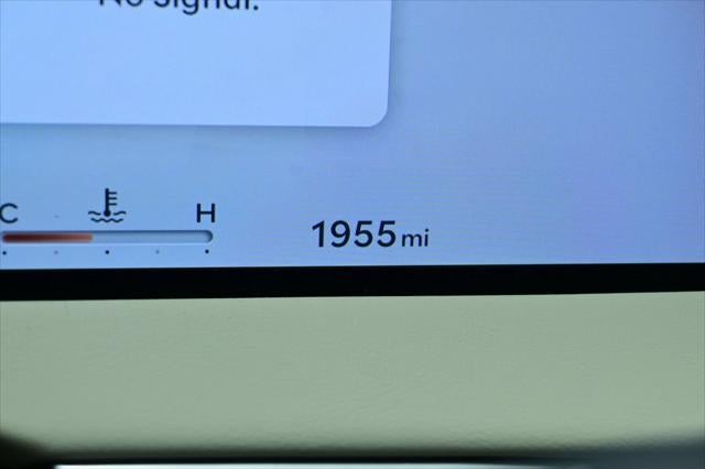 2026 Genesis Gv70 - $42,338