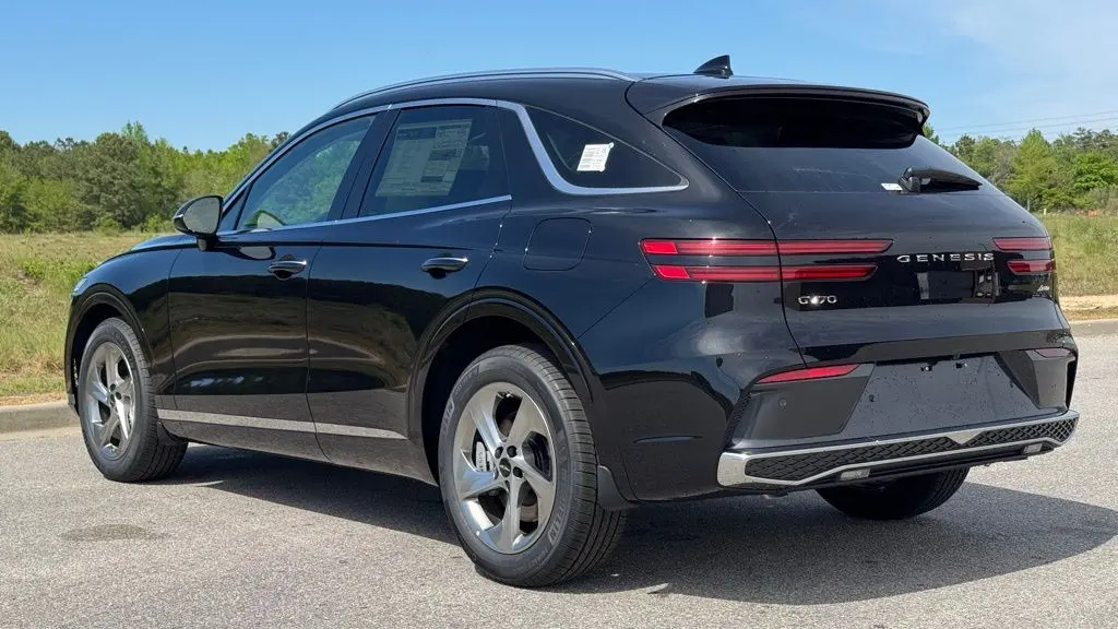 2026 Genesis GV70 2.5T Select