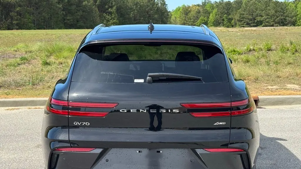 2026 Genesis GV70 2.5T Select