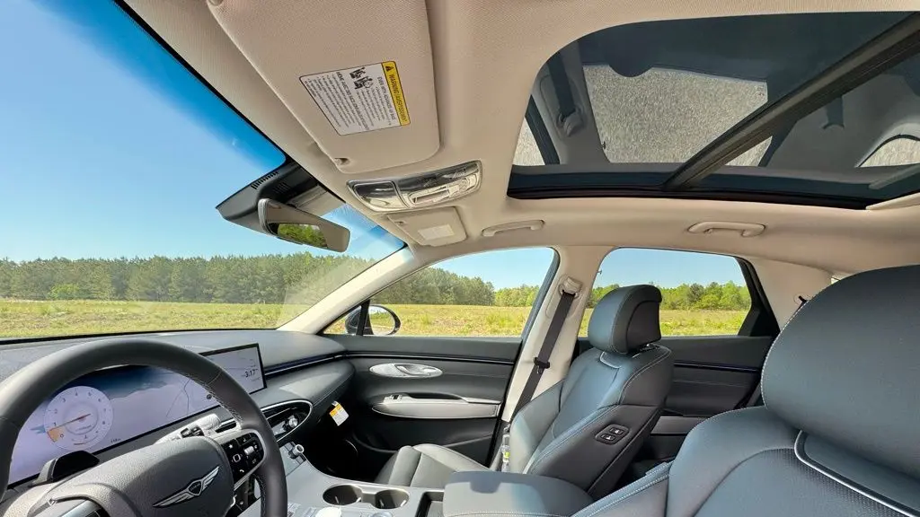 2026 Genesis GV70 2.5T Select
