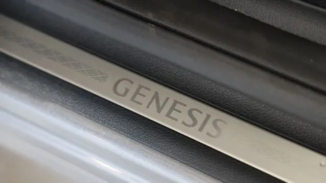 2026 Genesis GV70 2.5T Select