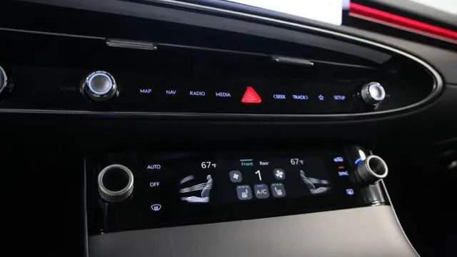 2026 Genesis GV70 2.5T Select