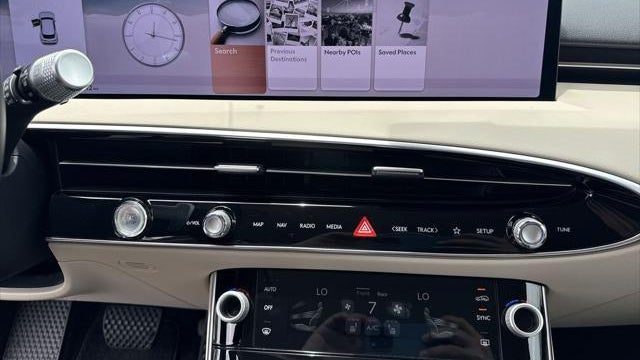 2026 Genesis GV70 2.5T Standard