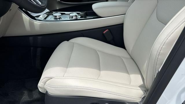 2026 Genesis GV70 2.5T Standard