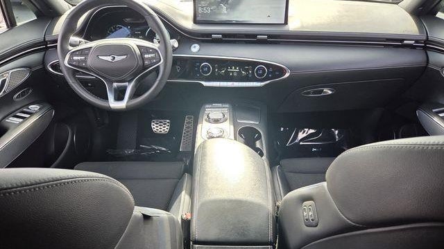 2024 Genesis GV70 2.5T Standard