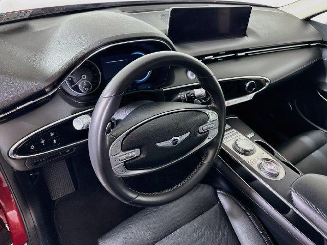 2025 Genesis Gv70 - $32,780