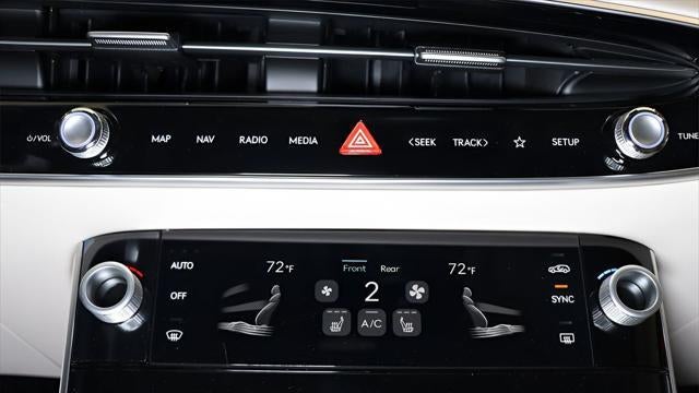 2026 Genesis GV70 2.5T Standard