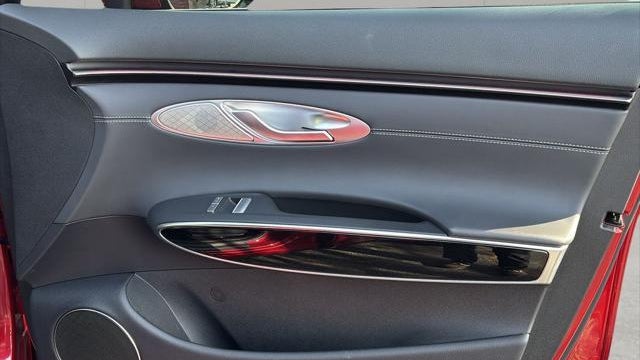 2026 Genesis GV70 2.5T Standard