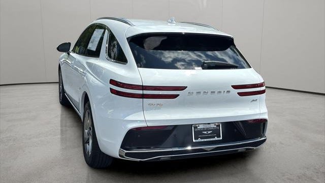 2026 Genesis GV70 2.5T Standard