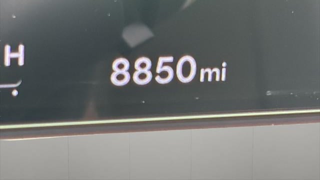 2026 Genesis GV70 2.5T Standard