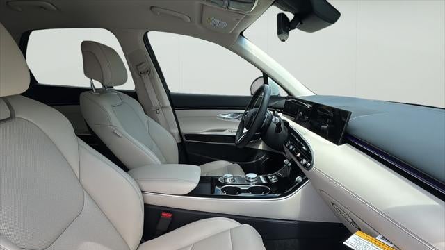 2026 Genesis GV70 2.5T Standard