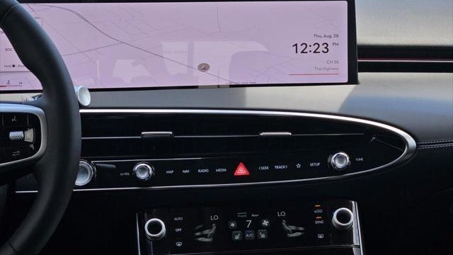 2026 Genesis GV70 2.5T Standard