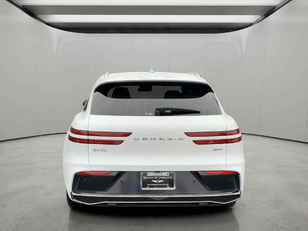 2026 Genesis Gv70 - $43,817
