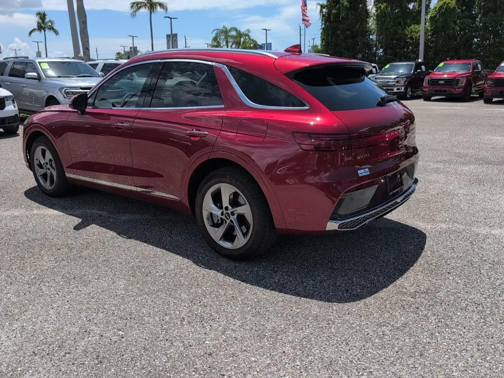 2026 Genesis Gv70 - $42,589