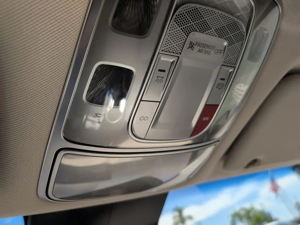 2026 Genesis Gv70 - $42,589