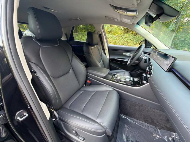 2026 Genesis Gv70 - $49,999