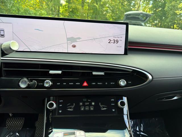 2026 Genesis Gv70 - $49,999