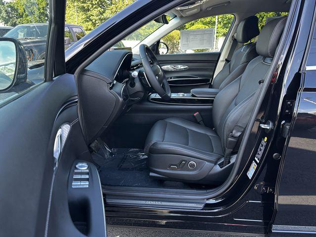 2024 Genesis Gv70 - $38,300