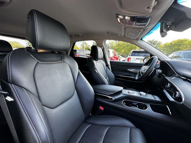 2024 Genesis Gv70 - $38,300