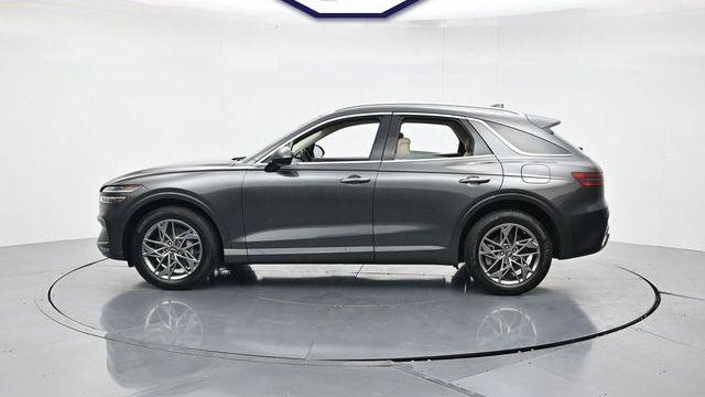 2024 Genesis GV70 2.5T Standard