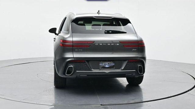 2024 Genesis GV70 2.5T Standard