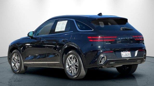 2024 Genesis GV70 2.5T Standard
