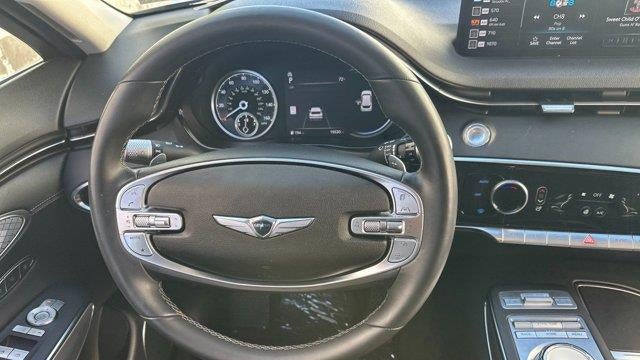2024 Genesis GV70 2.5T Standard